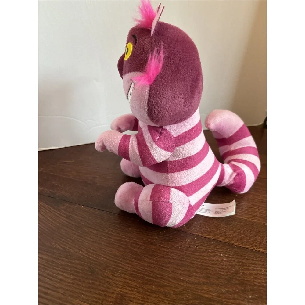 CHESHIRE CAT Disney Alice in Wonderland Sitting 9